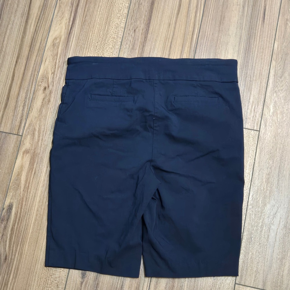 Dana Buchman Navy Blue Pull On Bermuda Shorts Stretch Size L Regular - Picture 7 of 11